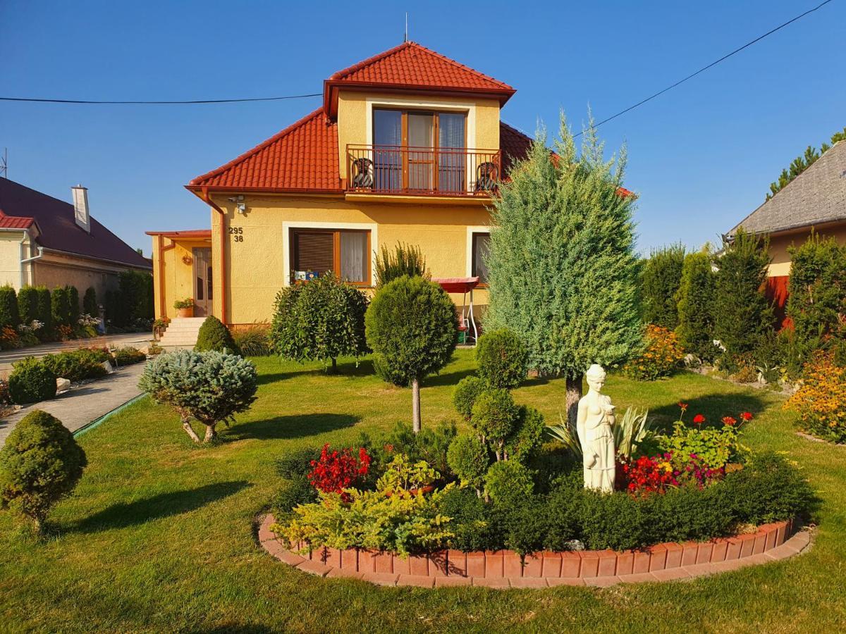 Privat U Jozefa Foeldesa Daire Veľký Meder Dış mekan fotoğraf