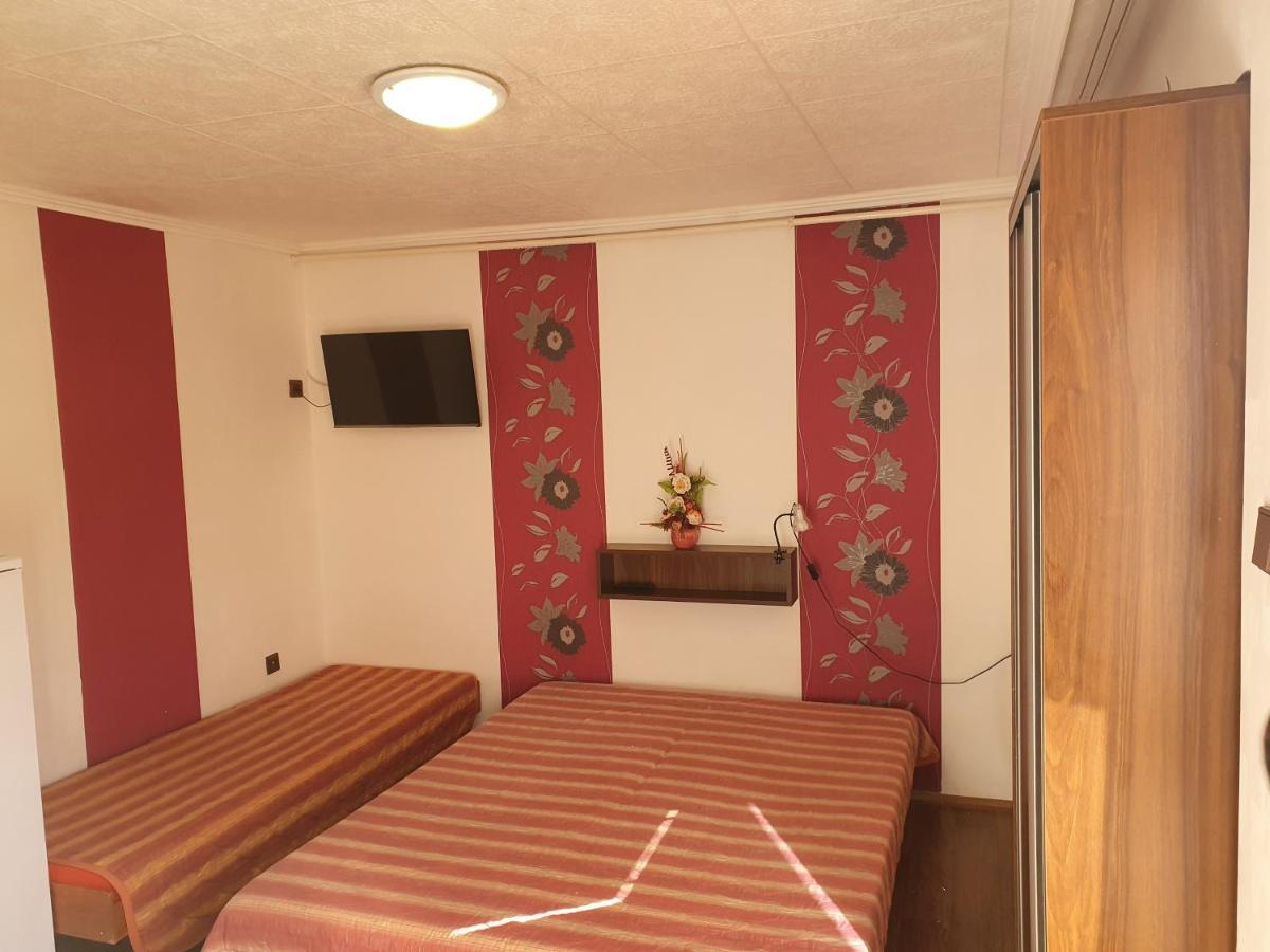 Privat U Jozefa Foeldesa Daire Veľký Meder Dış mekan fotoğraf