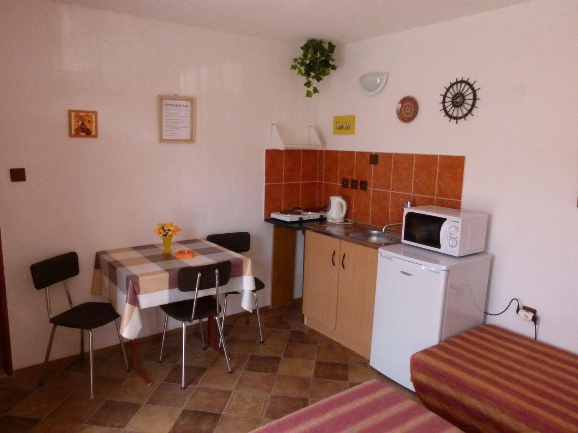 Privat U Jozefa Foeldesa Daire Veľký Meder Dış mekan fotoğraf
